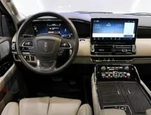 2022 Lincoln Navigator