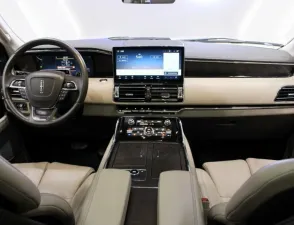 2022 Lincoln Navigator
