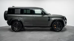 2025 Land Rover Defender