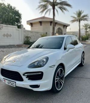 2014 Porsche Cayenne in dubai