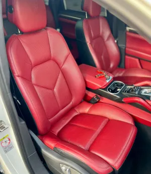 2014 Porsche Cayenne