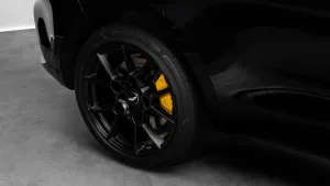 2021 Aston Martin DBX