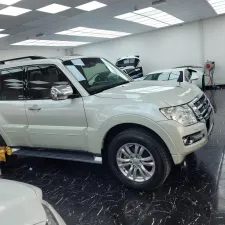 2016 Mitsubishi Pajero