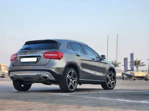 2015 مرسيدس-بنز GLA - جي ال اي