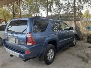 2004 تويوتا فور رنر