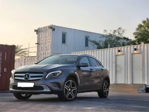 2015 مرسيدس-بنز GLA - جي ال اي