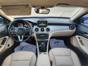 2015 مرسيدس-بنز GLA - جي ال اي