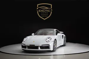 2021 Porsche 911 Carrera in dubai