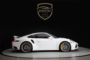 2021 Porsche 911 Carrera