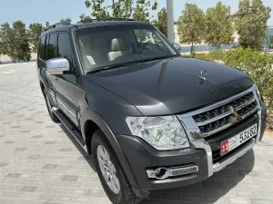 2019 Mitsubishi Pajero