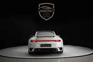 2021 Porsche 911 Carrera