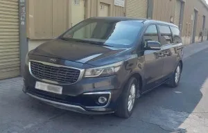 2017 Kia Sedona in dubai