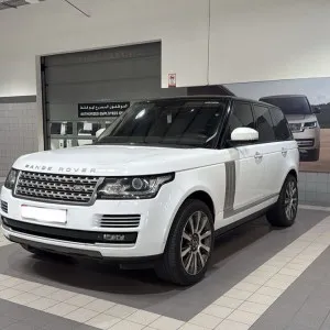 2014 Land Rover Range Rover in dubai