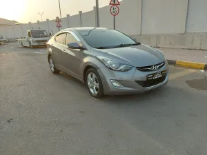 2011 هيونداي افانتي in dubai