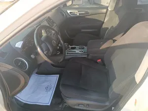 2014 نيسان باثفايندر 