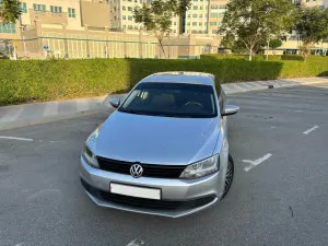 2013 فولجس فاجن جتا in dubai