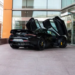 2022 McLaren 720S