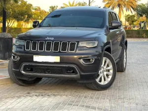 2017 Jeep Grand Cherokee in dubai