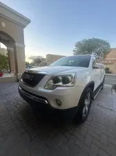 2011 جي أم سي أكاديا in dubai