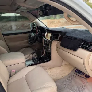 2008 Lexus LX 570
