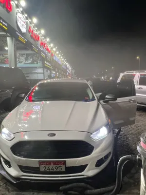 2016 Ford Fusion in dubai