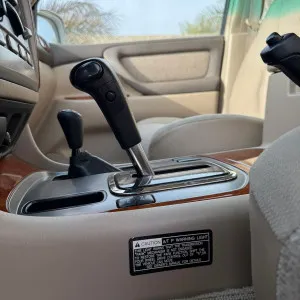 2004 Toyota Land Cruiser