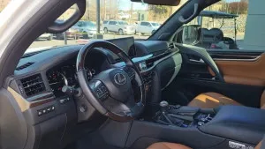 2021 Lexus LX 570