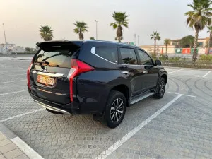 2017 Mitsubishi Montero