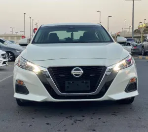 2021 Nissan Altima in dubai