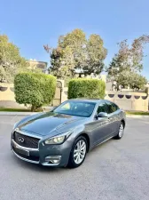 2016 Infiniti Q70 in dubai