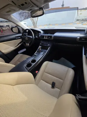 2015 Lexus IS
