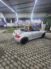 2000 Audi TT