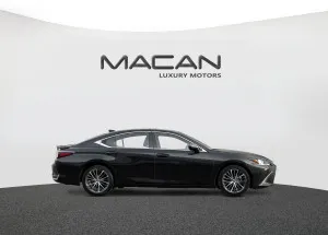 2023 Lexus ES