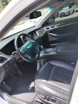 2015 Genesis G80