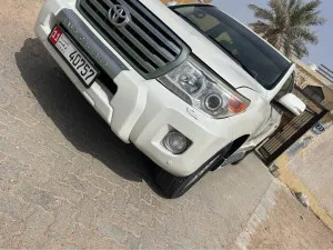 2014 Toyota Land Cruiser in dubai