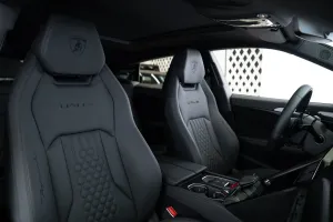 2023 Lamborghini URUS