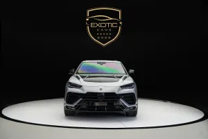 2023 Lamborghini URUS