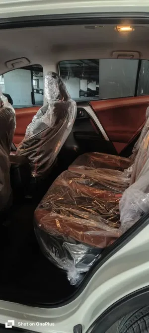 2013 تويوتا راف ٤