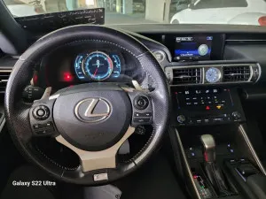 2016 Lexus IS