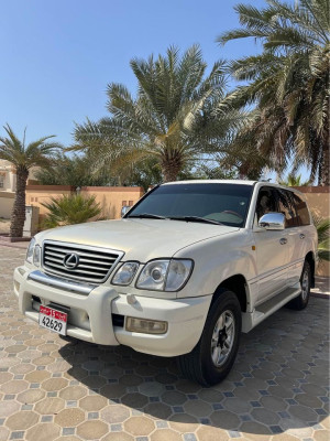 2001 Lexus LX 470