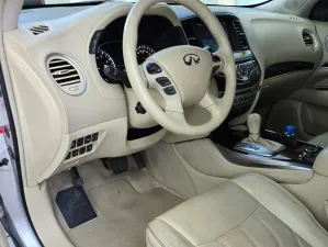 2013 Infiniti JX35