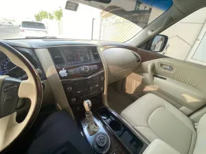 2014 Nissan Patrol