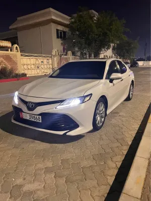 2019 تويوتا كامري in dubai