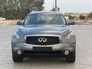 2017 Infiniti QX70