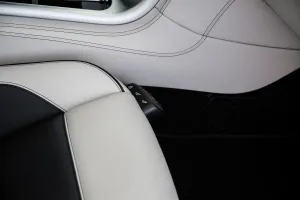 2011 Mercedes-Benz SLS