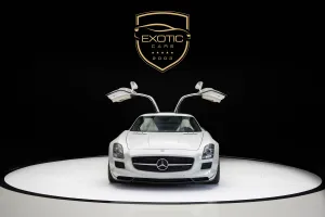 2011 Mercedes-Benz SLS