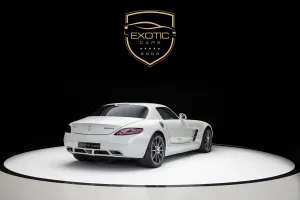 2011 Mercedes-Benz SLS