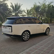 2023 لاند روفر رينج روفر