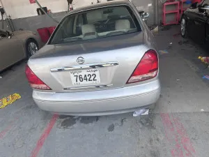 2005 نيسان صني