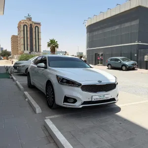 2019 Kia Cadenza